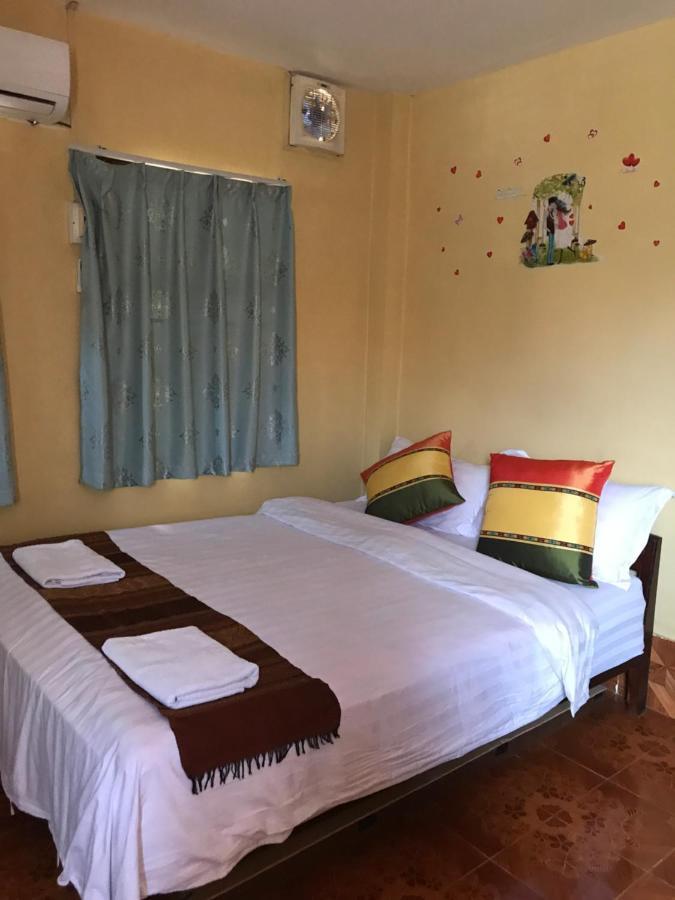 Little Freedom Friendlys Place Luang Prabang Ruang foto