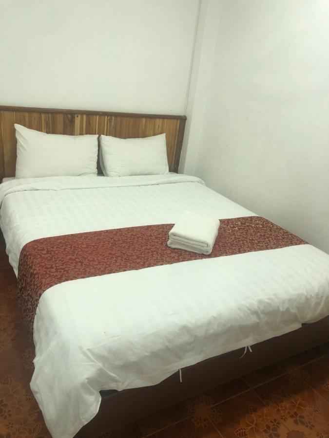 Little Freedom Friendlys Place Luang Prabang Bagian luar foto